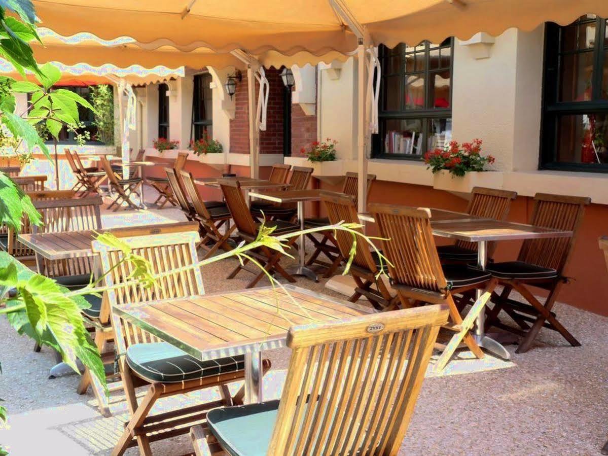 Logis Hotel La Foret Senonches Экстерьер фото